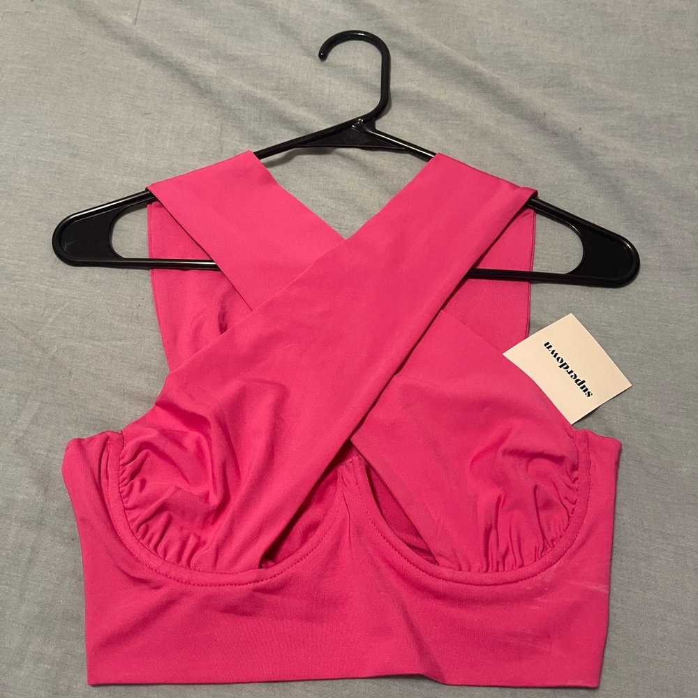Superdown Vibrant Pink Top - Picture 4 of 6